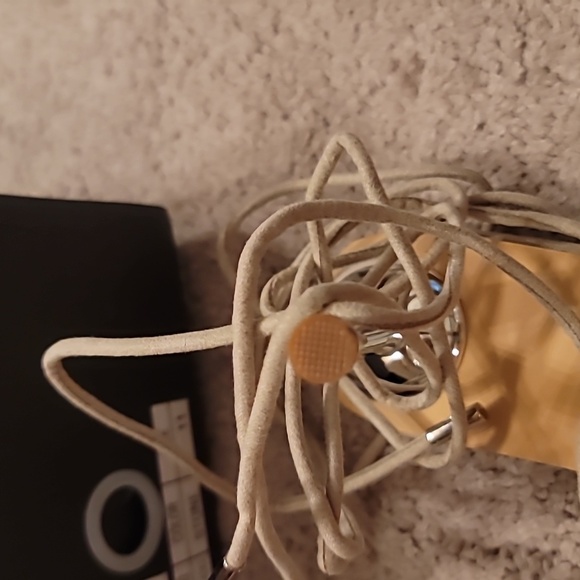 HP 🥳 NIB ankle strap mules 💛 - Picture 14 of 14